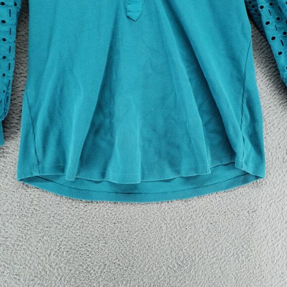 Chico's Pagoda Blue Ribbed Knit Eyelet Henley Top 1/2 Button Womens Size 1 - Picture 4 of 16